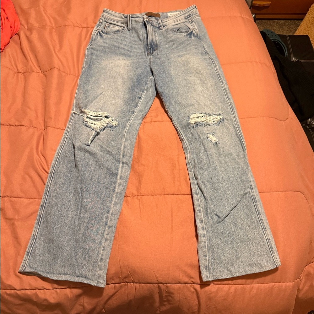Judy Blue Light Blue Distressed 90s straight Jeans